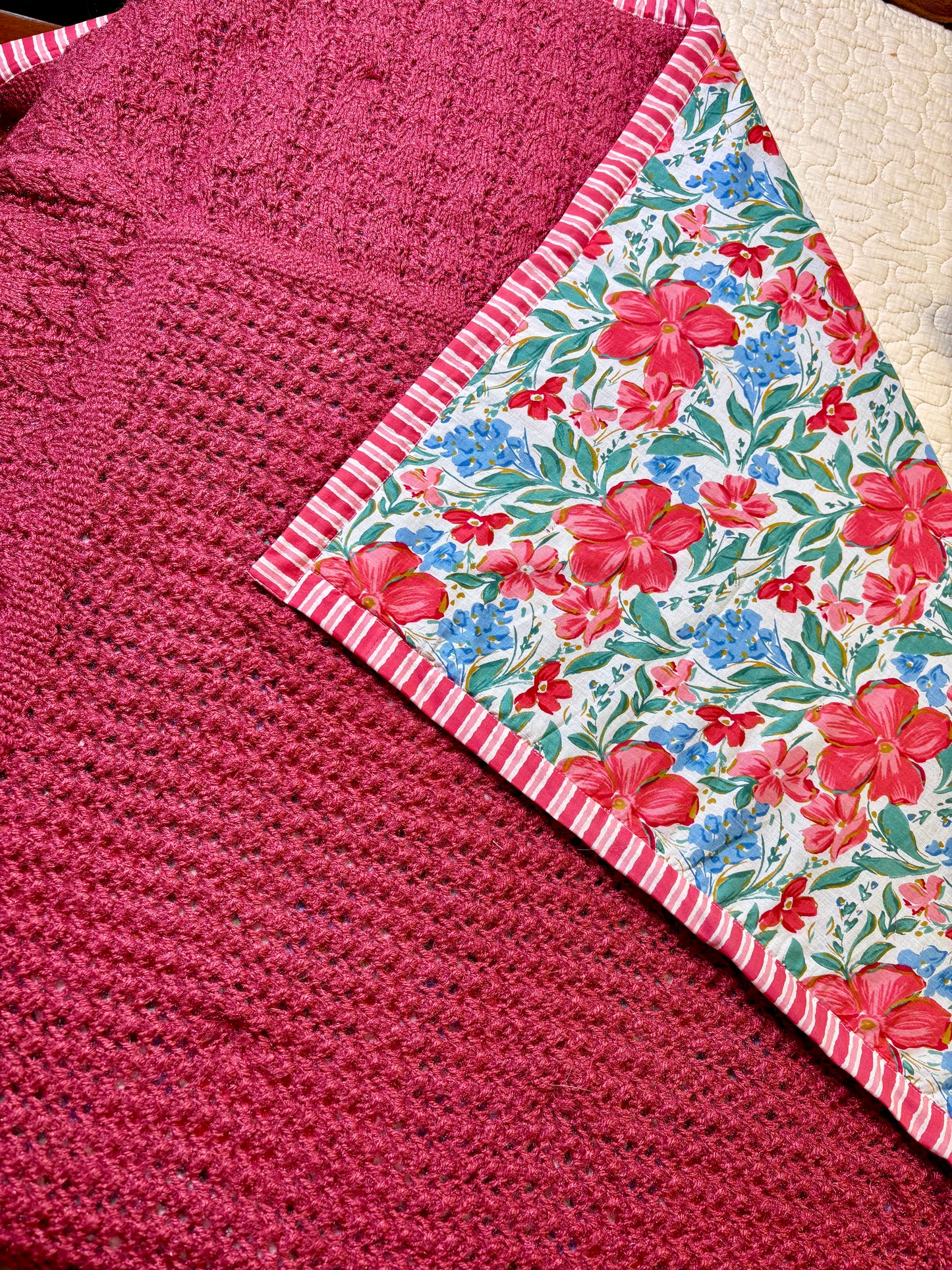 Hibiscus Knitted Blanket
