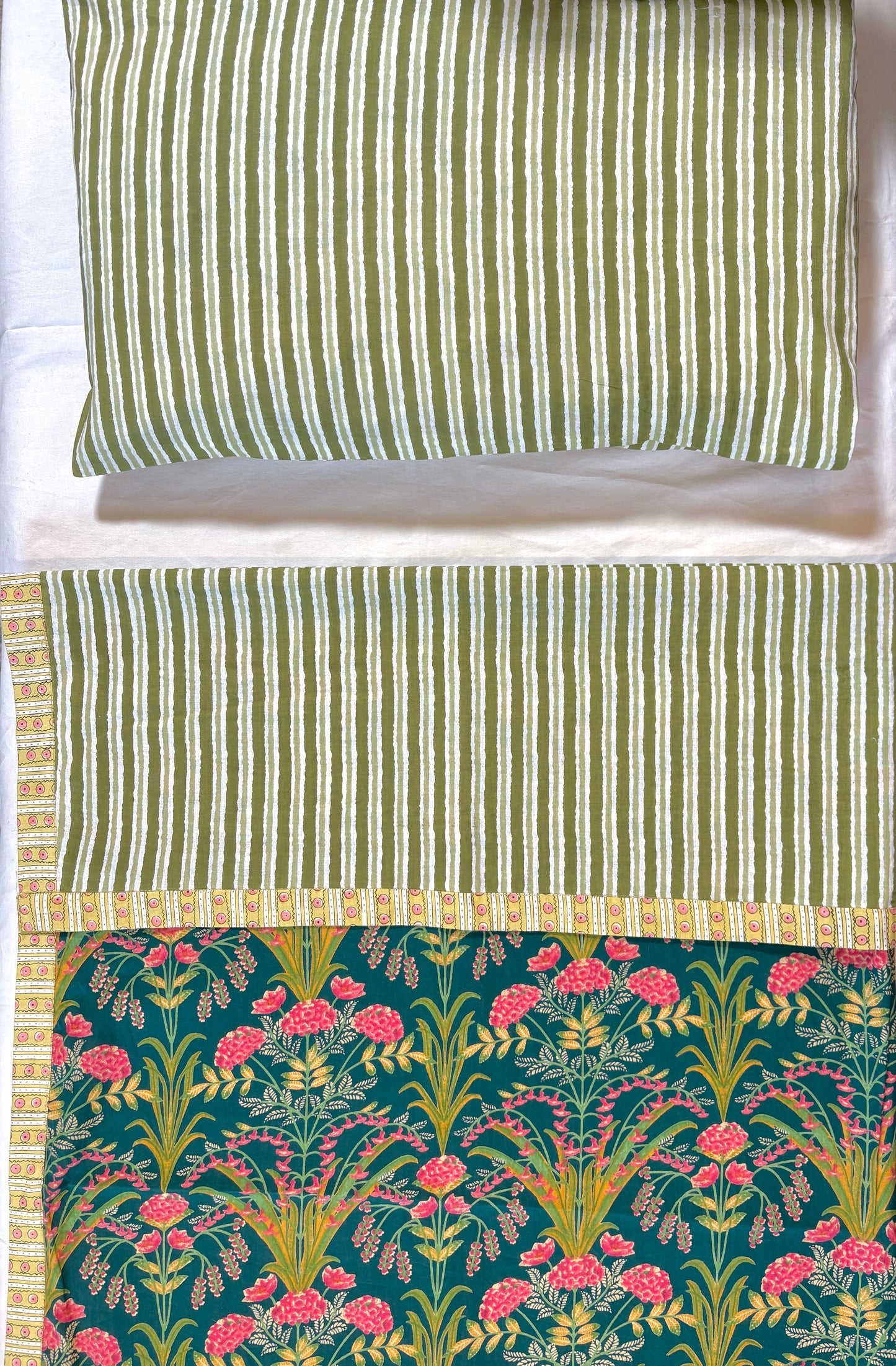 Jungle Song Dohar and Pillow Set