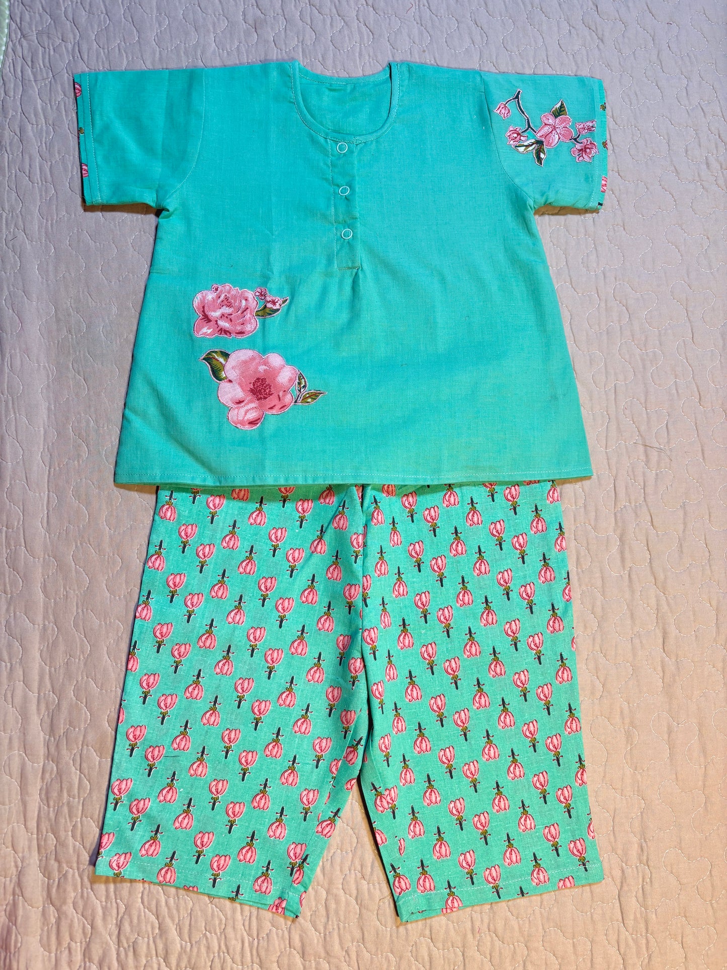 Turquoise Blossoms Appliqué Summer Set