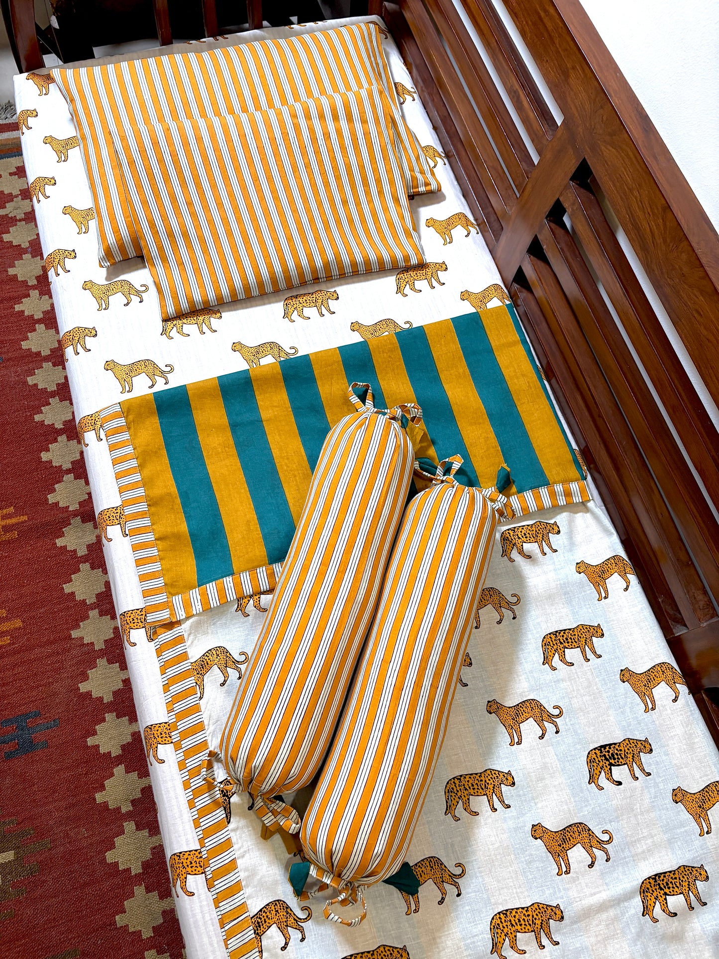Cheetah Picnic Cot Bedding Set