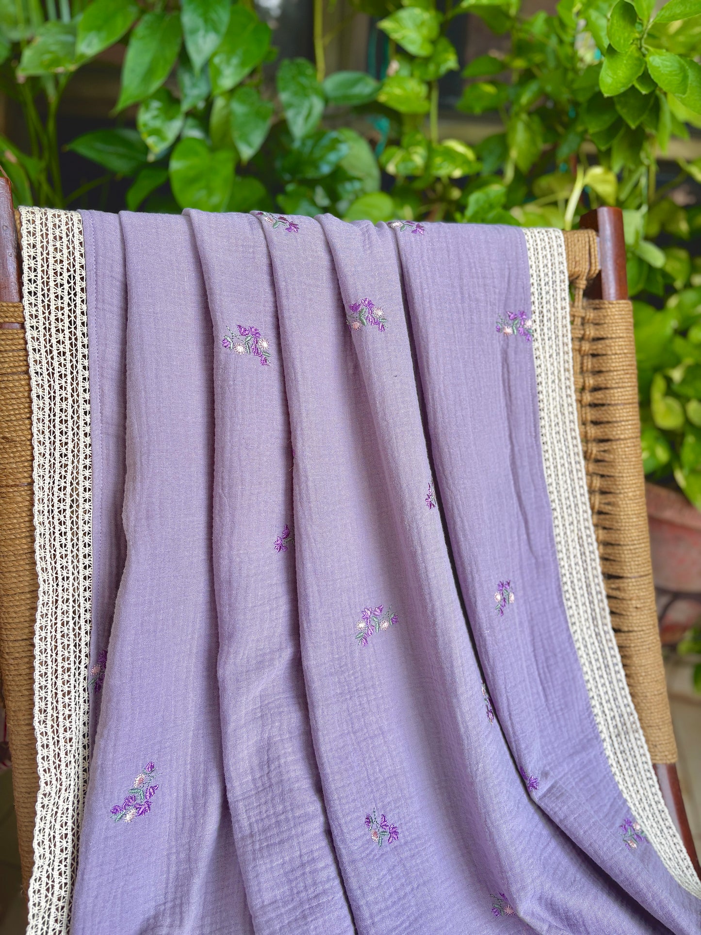 Lilac Mint Embroidered Dohar