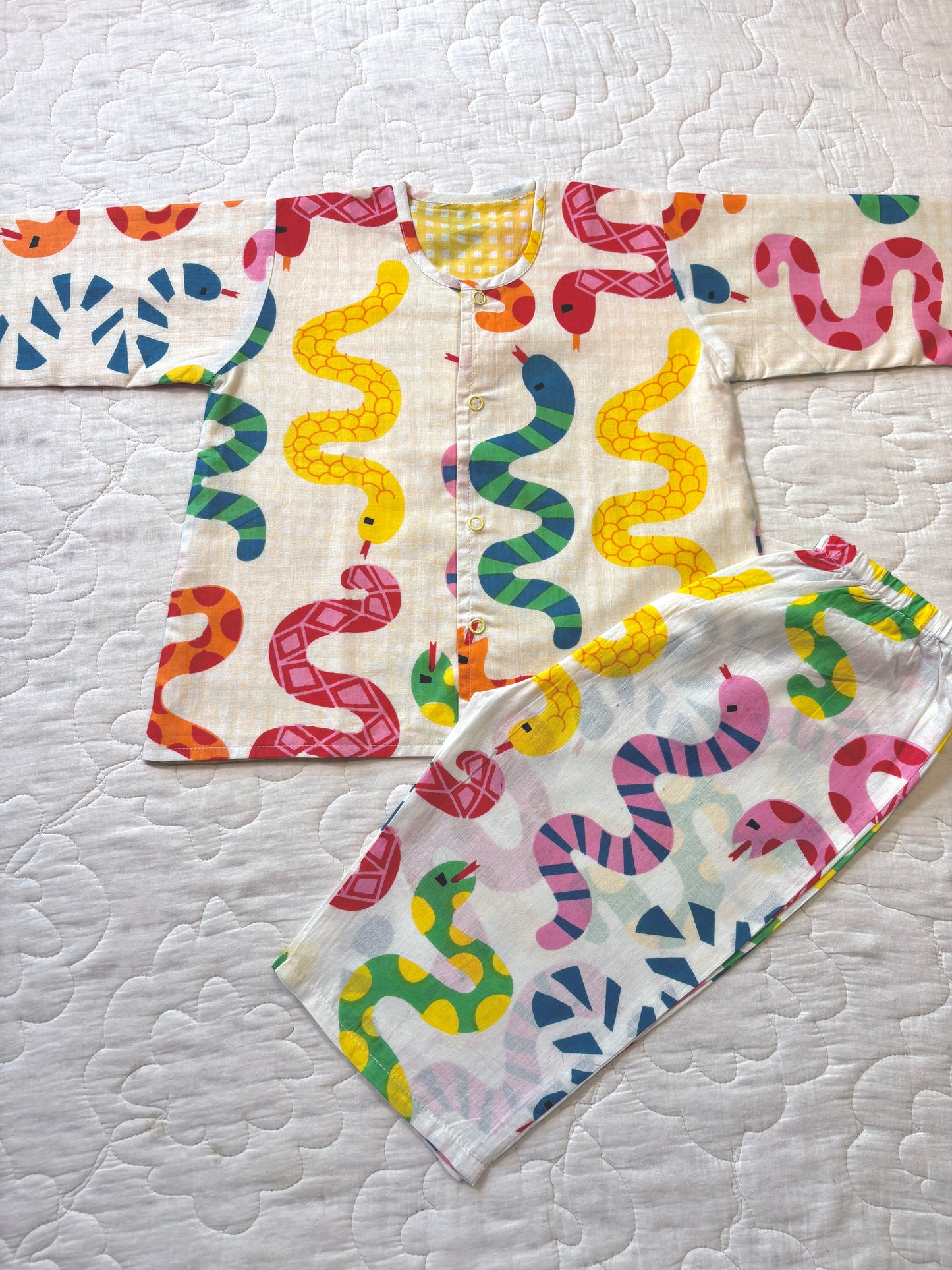 Snake Gummies Reversible Coords