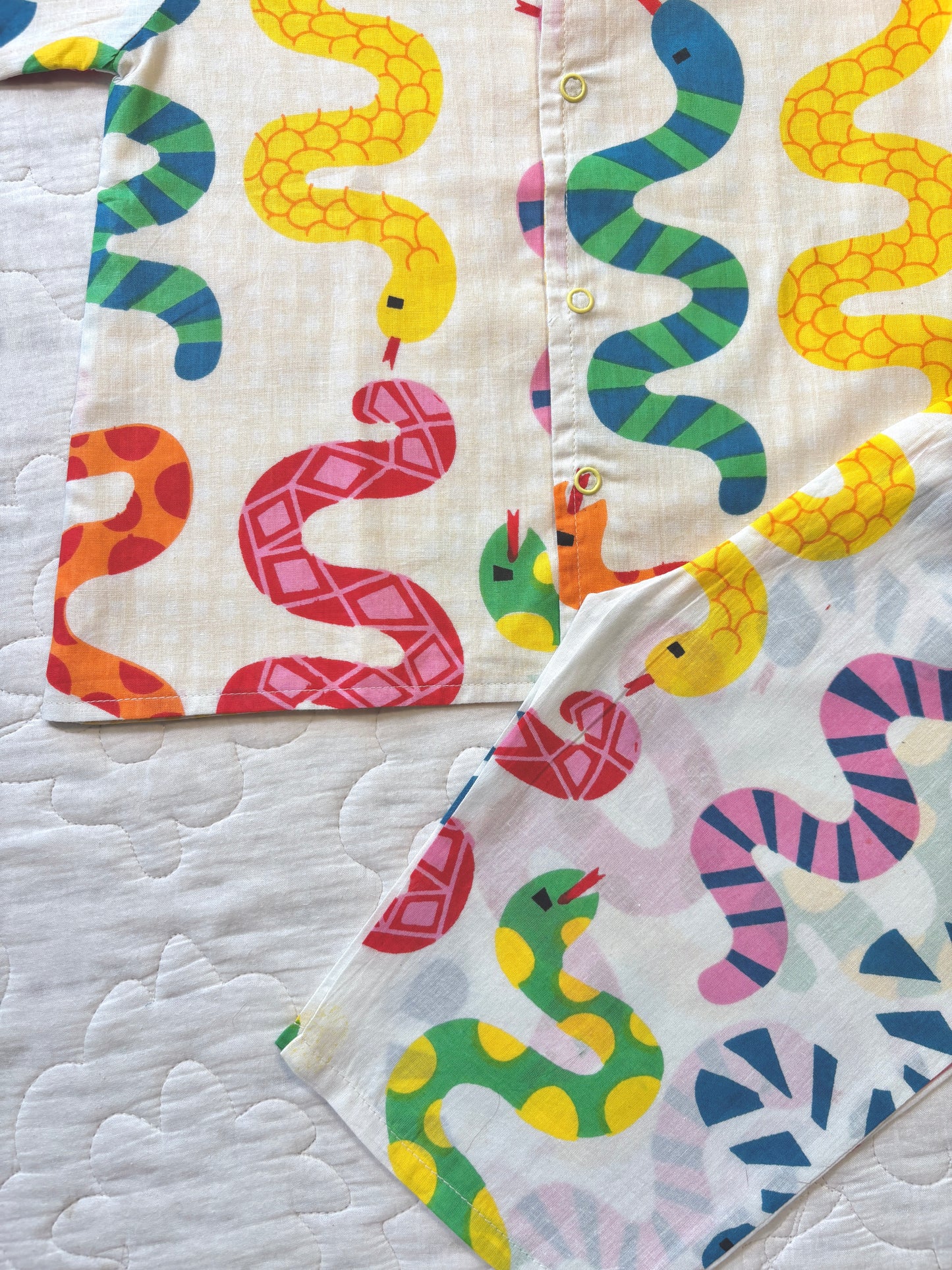 Snake Gummies Reversible Coords