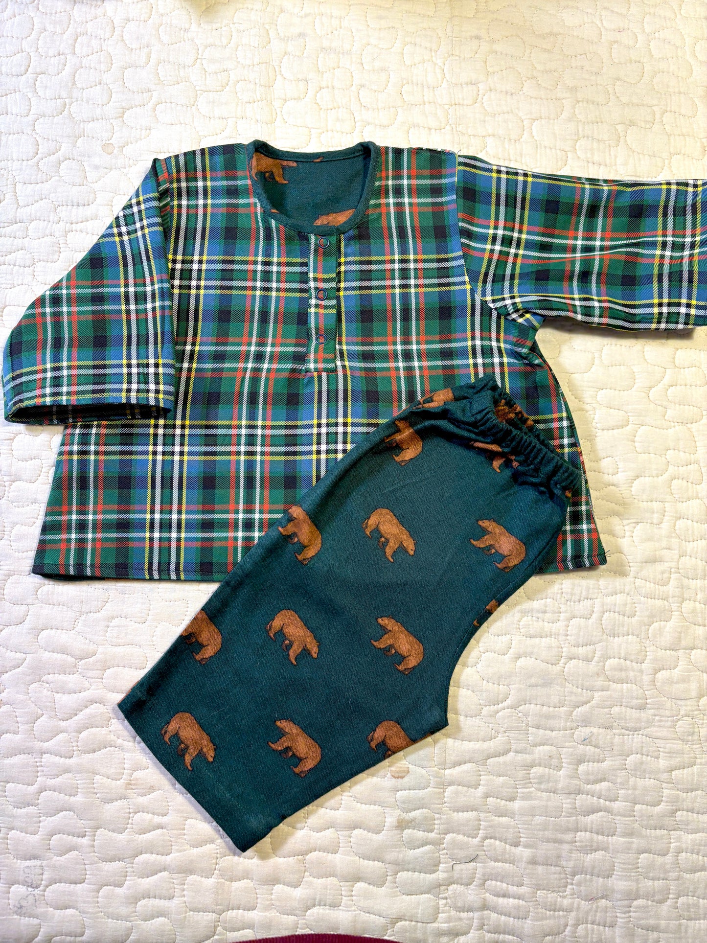 Grizzly Forest Flannel Reversible Coords
