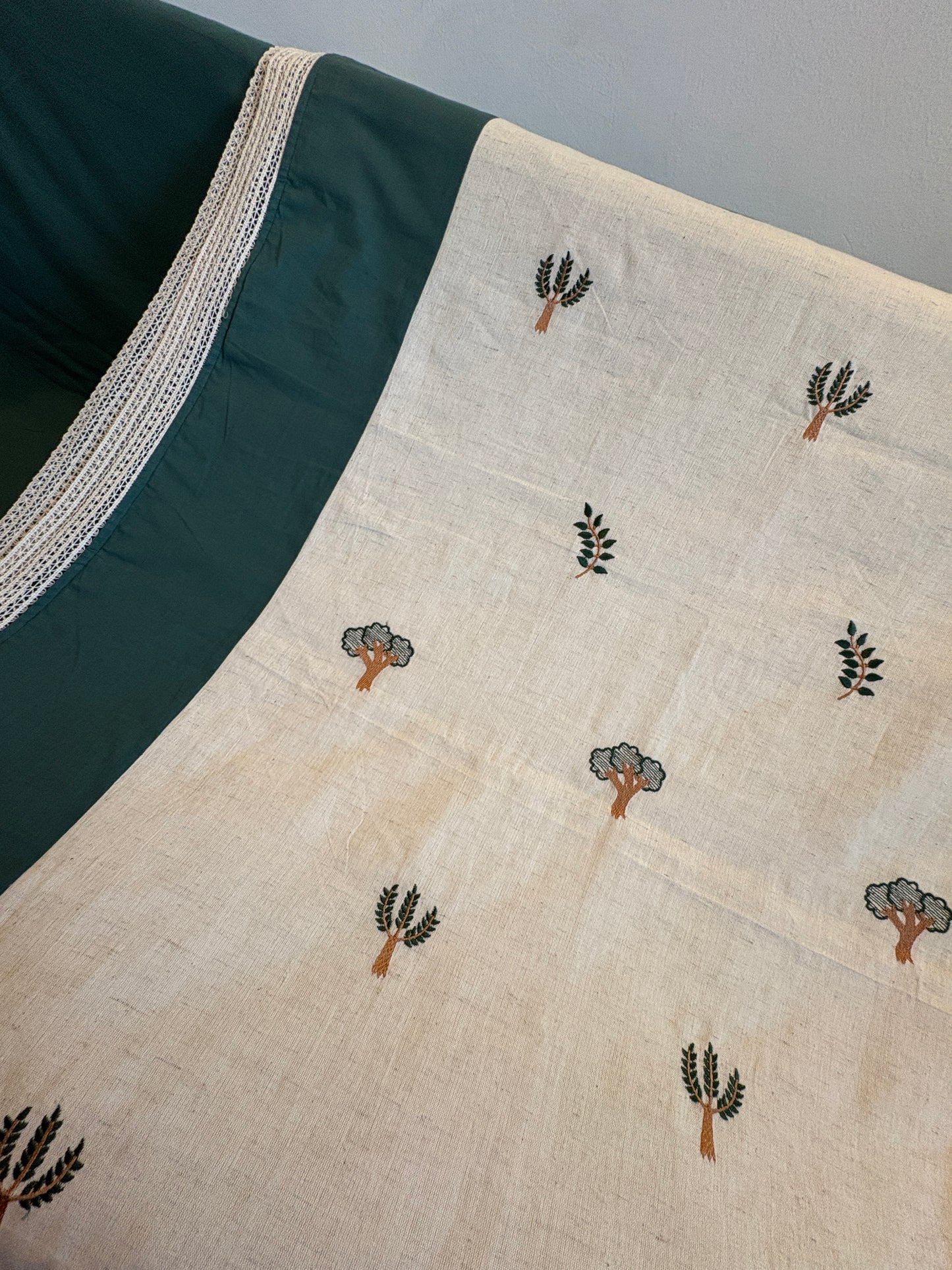 Tree Hugger Adult Embroidered Dohar