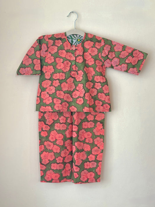 Orange Bloom Reversible Coords
