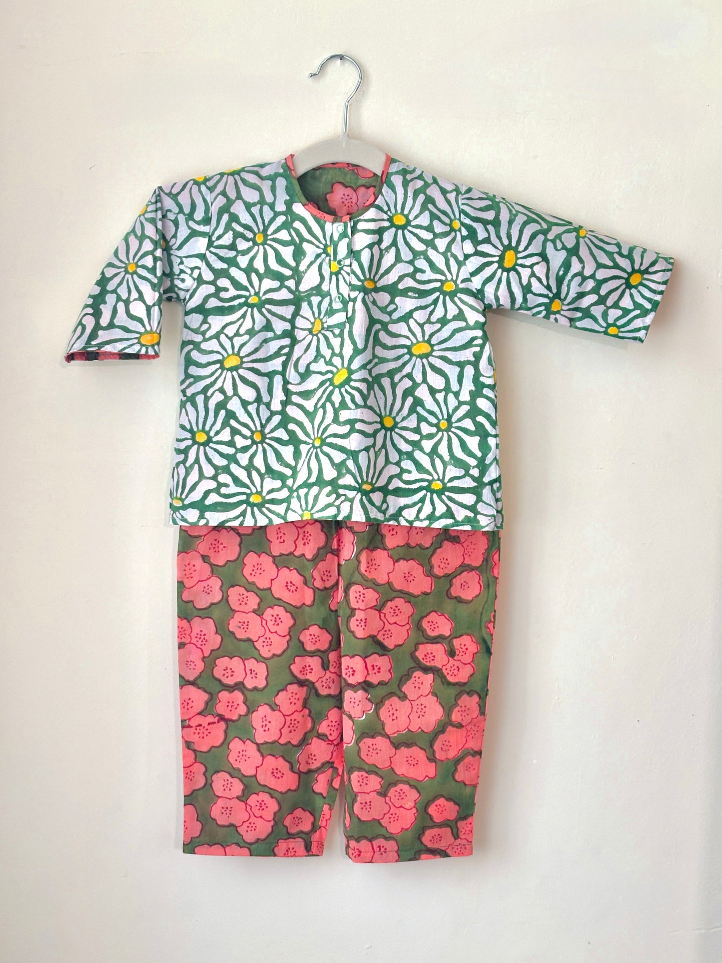 Orange Bloom Reversible Coords