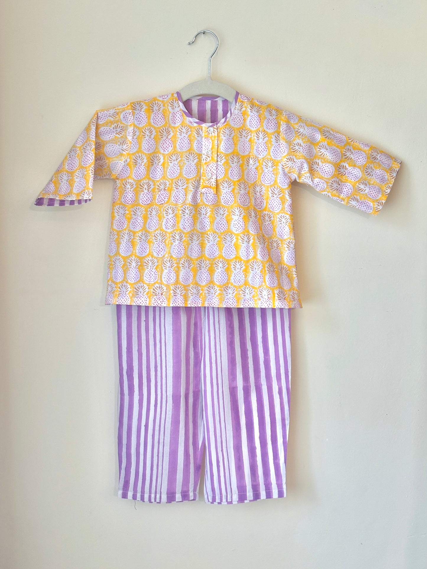 Purple Pineapple Reversible Coords