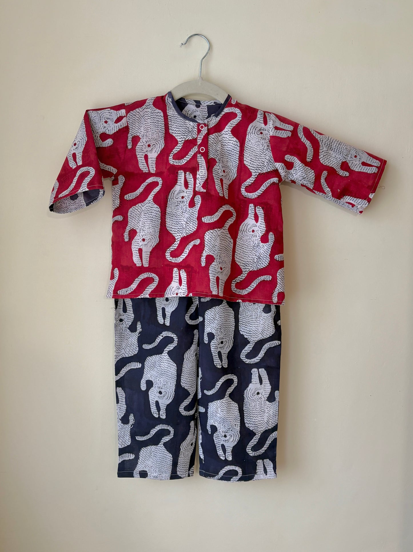 Tigers in Dusk Reversible Coords