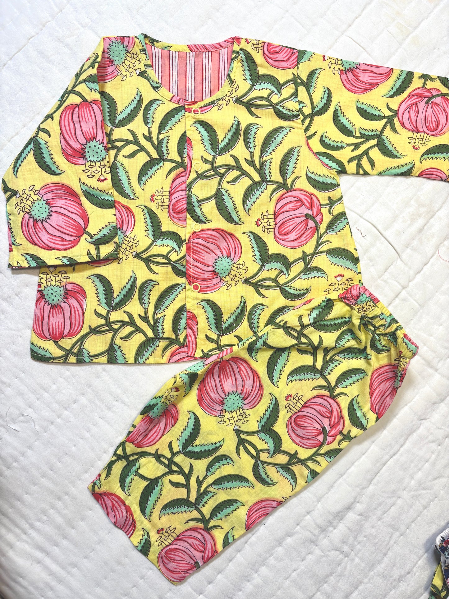 Turmeric Bud Reversible Coords