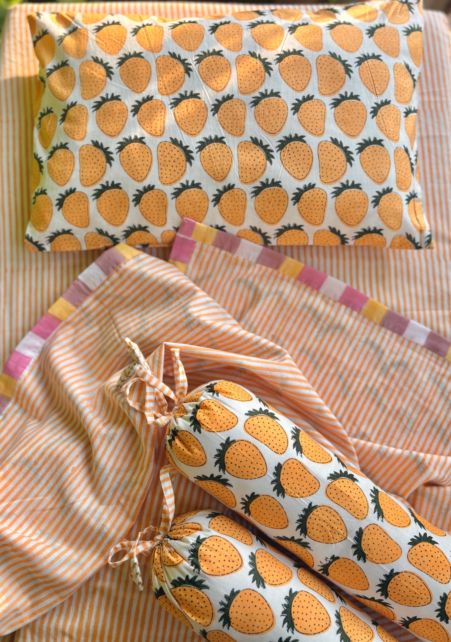 Sun Berry Cot Bedding Set