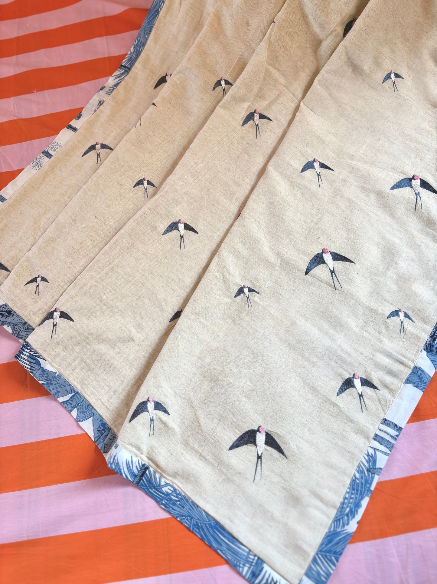 Birdy Embroidered Dohar